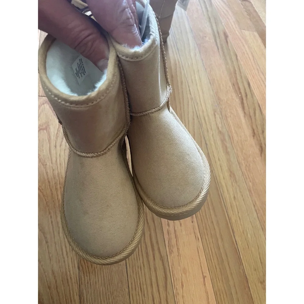 Old Navy Kids Adora Faux Suede Faux Fur Lined Winter Boots Tan US 7 500507-00
